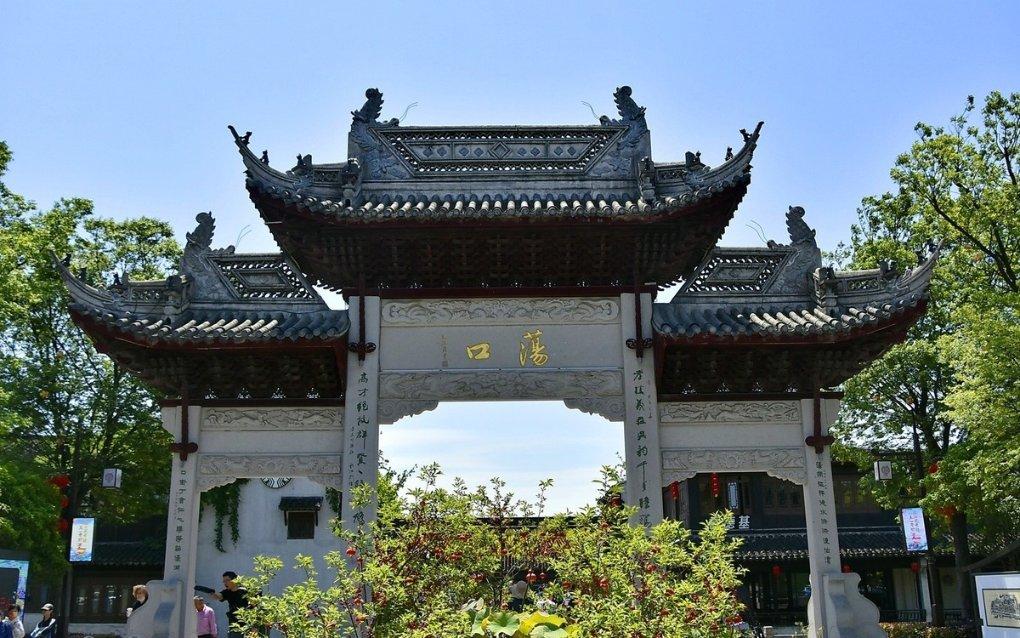 奈何天津詹姆斯太疯狂!周琦14中9 空砍25分13板5助